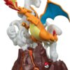 Estatua Pokémon Charizard Deluxe Collector's de 33 cm con función Light Up